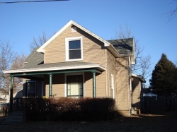 Front view of 730 Woodland Ave